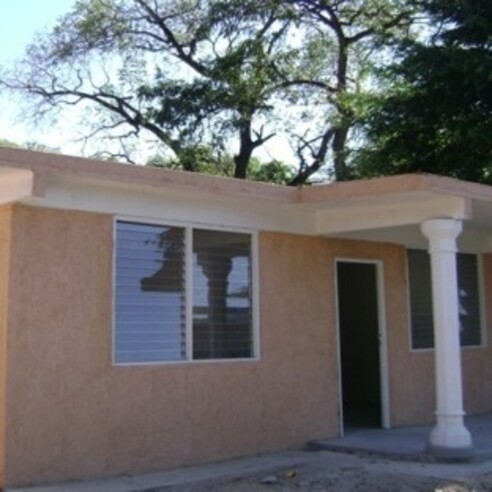 VIVIENDA MODELO CHARA 70 mts2 - Urb. Las Delicias, Maracay, estado Aragua, Venezuela